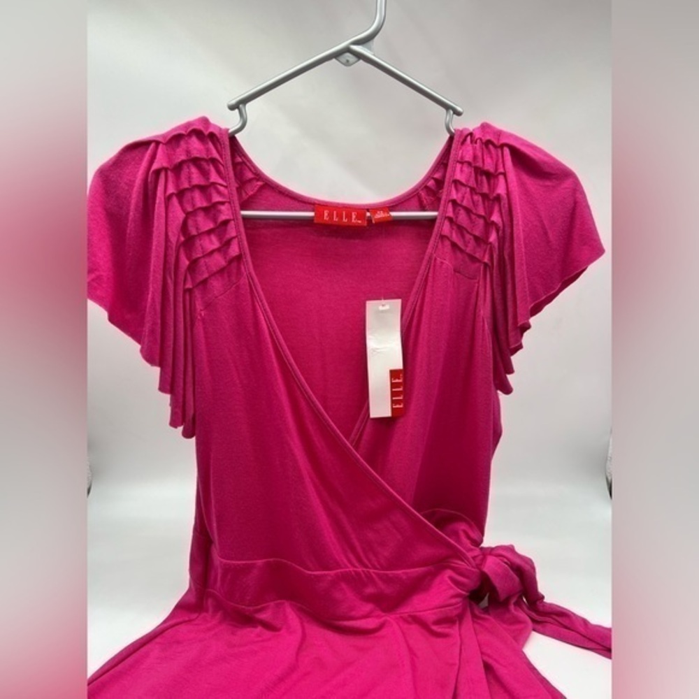 Elle pink wrap dress size xs NWT